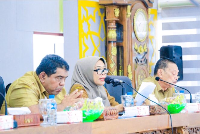 
					Digitalisasi Arsip di Labuhanbatu: Pemkab Gelar Bimtek Aplikasi SRIKANDI untuk Kelurahan dan Desa