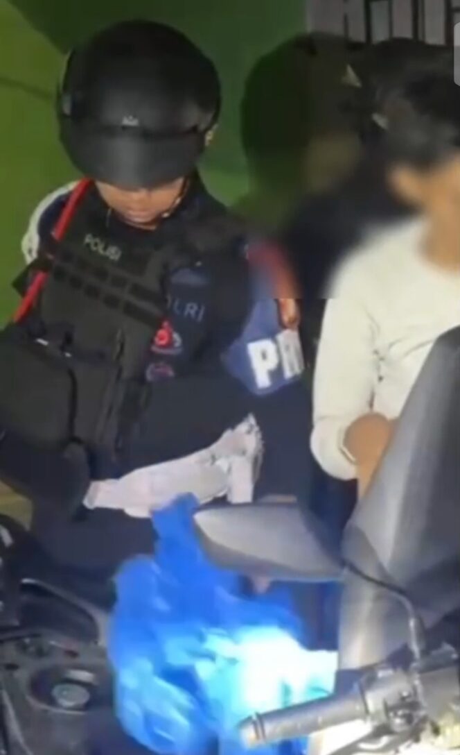 
					Brimob Polda Metro Jaya Patroli di 4 Wilayah, 17 Orang Diamankan Terkait Tawuran hingga Narkoba Sintetis