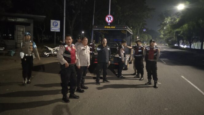 
					Jaga Jakarta, Jaga Lingkungan: Polsek Metro Penjaringan Intensifkan KRYD, Lima Motor Tanpa Kelengkapan Surat Diamankan
