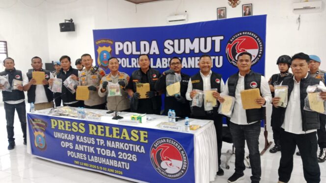
					Wakapolres Labuhanbatu Pimpin Rilis Ops Antik Toba 2026: Satresnarkoba Sukses Gulung 91 Tersangka, Sitaan Sabu Meroket 393%