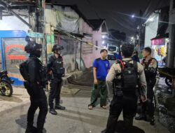 Brimob Polda Metro Jaya Gagalkan Dugaan Tawuran di Ciracas, Lima Remaja dan Celurit Diamankan