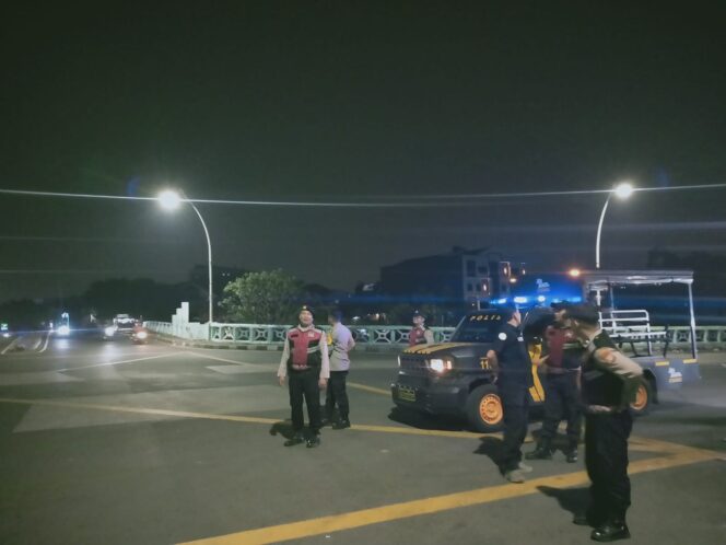 
					Jaga Jakarta, Jaga Lingkungan: KRYD Polsek Metro Penjaringan Sisir Titik Rawan Tawuran dan Kejahatan Jalanan, Dua Motor Diamankan