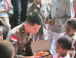 Tawa Anak-Anak Papua Sambut Kehadiran Satgas Damai Cartenz, Hangatkan Panti Asuhan di Keerom