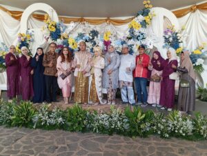 Dihadiri Ketua Umum GPIB, Pernikahan Naufal dan Mita Berlangsung Hangat dan Meriah