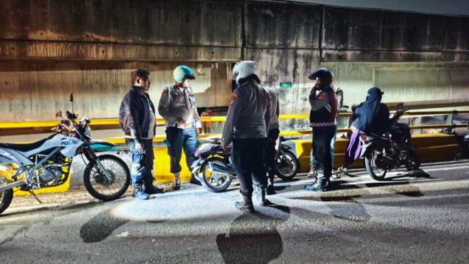 
					Polsek Pademangan Gelar Patroli KRYD dan Operasi Razia Stasioner, Antisipasi Tawuran dan Kejahatan Jalanan ‎