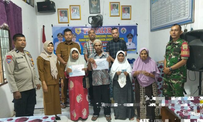 
					30 Keluarga di Desa Bangai Terima BLT Tahap I 2026, Bhabinkamtibmas Pastikan Penyaluran Berjalan Aman
