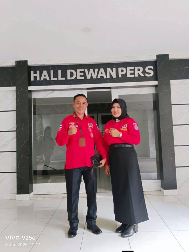 
					DIDUGA LEMAHNYA PENGAWASAN APH DAN BEA CUKAI, PELABUHAN TIKUS BATAM BEBAS BEROPERASI SELUNDUPKAN BARANG ILEGAL