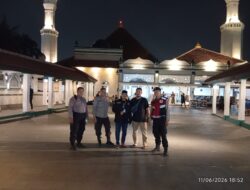 KLIWONAN DI KERAMAT LUAR BATANG, RATUSAN JAMAAH PADATI MAJELIS ROTIB DAN MAULID ROUDHOTUL AKHYAR