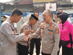 Sambut HUT Polri Ke-80, Mabes Polri Gelar Tali Asih dan Resmikan Sumur serta Fasilitas MCK di Kapuk Muara