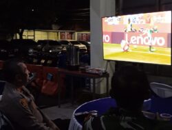 Polsek Koja Gelar Nonton Bareng Piala Dunia 2026, Pererat Kebersamaan Polisi, TNI, dan Warga