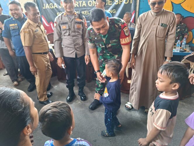 
					Polsek Kelapa Gading Gelar Jaga Jakarta On The Spot di RW 05 Pegangsaan Dua, Serap Aspirasi dan Salurkan Bansos