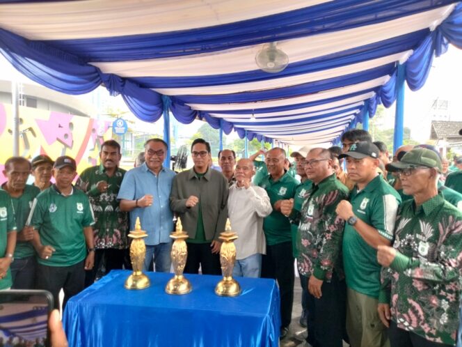 
					Keluarga Besar Mantan Pemain PSMS Medan Periode 2026–2030 Resmi Dikukuhkan, Rico Waas Dorong Pembinaan Bibit Muda