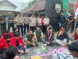PMKRI Cabang Medan bersama GMNI Medan Gelar Aksi “Selamatkan Indonesia”, Soroti Krisis Ekonomi, Korupsi MBG, Militerisme, dan Mandeknya Keberpihakan Negara.