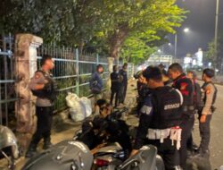 Brimob Batalyon B Pelopor Bubarkan Tawuran di Kramat Jati, 4 Remaja dan Dua Celurit Diamankan