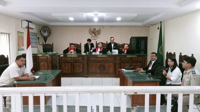 
					Penggugat Yayasan Bumi Hukum Sejahtera Tidak Mampu hadirkan saksi dan bukti