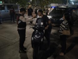 Polsek Metro Penjaringan Intensifkan KRYD, Belasan Motor Tanpa Kelengkapan Diamankan Saat Patroli Malam