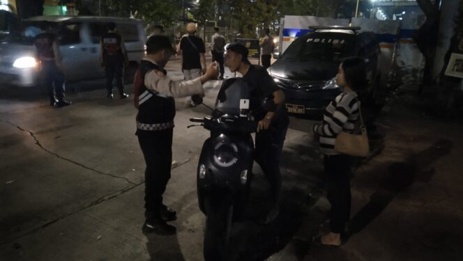 
					Polsek Metro Penjaringan Intensifkan KRYD, Belasan Motor Tanpa Kelengkapan Diamankan Saat Patroli Malam