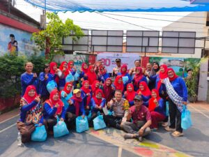 Meriahkan HUT Bhayangkara Ke-80, Polsek Cilincing Gelar Lomba Bersama Warga