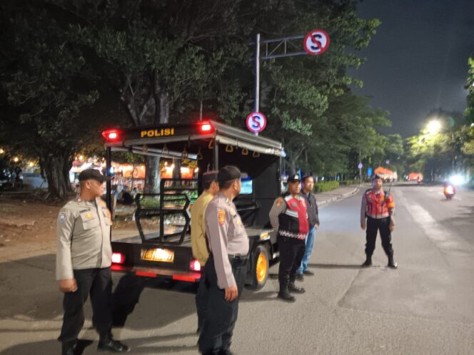
					Patroli Tengah Malam Polsek Penjaringan Sasar Titik Rawan Tawuran dan Balap Liar