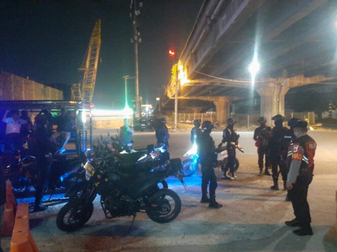 
					Polsek Metro Penjaringan Gelar KRYD, 11 Motor Tanpa Surat Diamankan Saat Patroli Malam