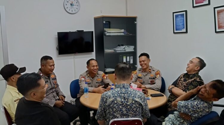 Polsek Metro Penjaringan Gelar Jaga Jakarta On The Spot di Green Bay, Warga Diingatkan Waspada Tawuran