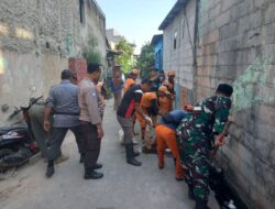 JAGA JAKARTA+ | Polisi Bersama Warga Kerja Bakti, Perkuat Kebersihan Lingkungan dan Kamtibmas di Kamal Muara