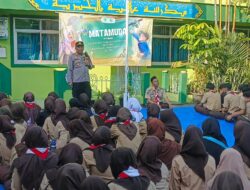 Polsek Koja Edukasi Siswa Baru Lewat Program Police Goes to School, Tekankan Bahaya Tawuran dan Kenakalan Remaja