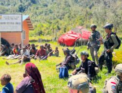 Patroli Dialogis dan Layanan Kesehatan Warnai Kegiatan Satgas Ops Damai Cartenz-2026 di Distrik Sinak