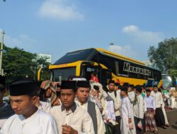Polsek Metro Penjaringan Monitor Keberangkatan 142 Warga Ikuti Zikir dan Doa Kebangsaan di Monas