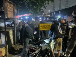 Cegah Tawuran, Polsek Koja Patroli KRYD Bubarkan Remaja yang Nongkrong Larut Malam