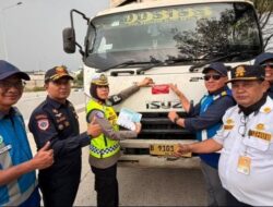 Induk Tol PJR BSD Korlantas Polri Lakukan Penertiban Kendaraan yang Over Load dan Over Dimensi