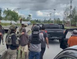 HASIL GELAR PERKARA, SATGAS KEPOLISIAN OPERASI DAMAI CARTENZ DAN POLRES YAHUKIMO KEMBANGKAN PENEGAKAN HUKUM KASUS PEMBUNUHAN BRIPKA ANUMERTA FREDY LUKAS AWES