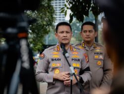Polda Metro Jaya & Kodam Jaya Gelar Apel Kesiapan Pelayanan Masyarakat di Sejumlah Titik