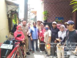 Polsek Cilincing Kawal Kegiatan Kemanusiaan, Wali Kota Administrasi Jakut Jenguk Remaja Pengidap Autoimun