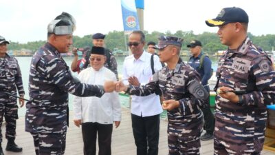 Prajurit Lanal Bintan Turut Serta Mendukung Bakti Kesehatan dan Bakti Sosial Kampung Bahari Nusantara Warna-Warni Pulau Penyengat