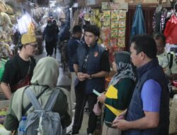 Satgas Pangan Polres Metro Jakarta Utara Sidak Pasar Anyar Bahari, Cek Harga dan Stok Beras