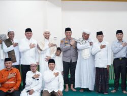 Kapolres Metro Jakarta Utara Bersama Forkopimko Sambangi Masjid Al-Mukarromah, Perkuat Silahturahmi dengan Warga