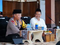 Kapolri Bersama Gus Baha: Jaga Persatuan agar Indonesia Terus Tumbuh dan Maju