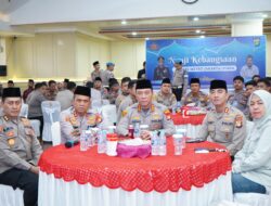 Kapolres Metro Jakarta Utara Ikuti Pembinaan Rohani Bersama Kapolri dan Gus Baha
