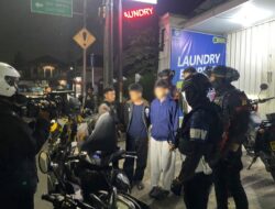 Patroli Brimob Metro Jaya Amankan 9 Orang dan 9 Klip Tembakau Sintetis di Cibubur