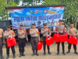 Direktorat Samapta Polda Metro Jaya Salurkan Makanan untuk 173 Pengungsi Korban Kebakaran Kampung Muka