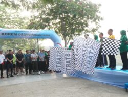 Sambut HUT TNI ke-81, Korem 052/Wijayakrama Gelar Olahraga Bersama dan Fun Walk 5 KM di PIK 2