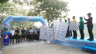 Sambut HUT TNI ke-81, Korem 052/Wijayakrama Gelar Olahraga Bersama dan Fun Walk 5 KM di PIK 2