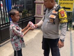 Jumat Peduli, Polsek Koja Salurkan Bansos dan Ajak Warga Perkuat Keamanan Lingkungan