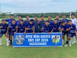 Laga Perdana Mini Soccer Piala Kapolres Newsroom Hajar GA FC Labura 5-2