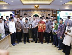 Kapolri Silaturahmi dengan Pimpinan MUI, Perkuat Sinergi Jaga Keamanan dan Kerukunan