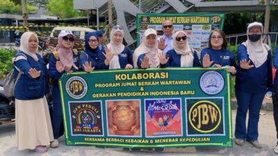 Dari Wartawan untuk Sesama, PJBW dan GPIB Berbagi Makanan di Tanjung Barat