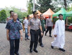 Kapolres Metro Jakarta Utara Sambangi Gereja St. Yakobus di Kelapa Gading, Perkuat Toleransi dan Keamanan Wilayah