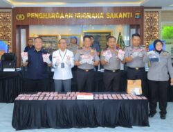 Polda Lampung Bongkar Peredaran Uang Palsu Rp980 Juta, Satu Tersangka Ditangkap di Bakauheni