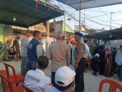 Kapolsek Koja Takziah ke Rumah Duka Tokoh Masyarakat H. Sudrajat, Wujud Kepedulian Polri kepada Warga